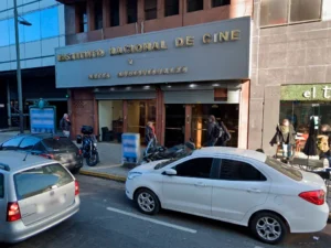 El INCAA lanzó un laboratorio federal para desarrollar proyectos de cine con premios en dólares
