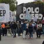 Marcha piquetera contra Milei: organizaciones sociales cortan la avenida Maipú y hay tensión frente a la Quinta de Olivos