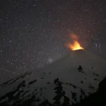 Chile permite el ascenso al cráter de uno de los volcanes más activos de Sudamérica