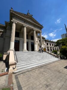 La Legislatura bonaerense explora alternativas para aliviar a los deudores por las moras en niveles récord