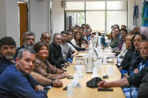 Hoy se reanuda la paritaria con estatales, docentes y judiciales bonaerenses