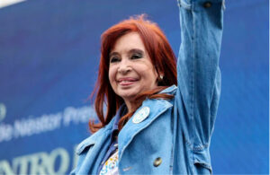 Cristina Kirchner lanzó su campaña en La Matanza con apoyo sindical y universitario